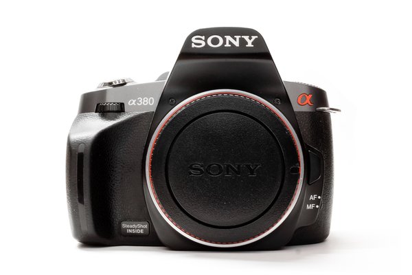 Sony Alpha 380 -- 2014 -- 0055B