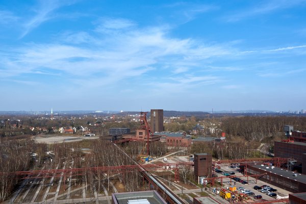 Essen (DE), Zeche Zollverein, Blick nach Norden -- 2014 -- 1611