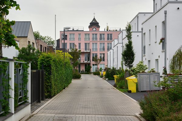 Neuss (DE), Am Marianum -- 2014 -- 2533