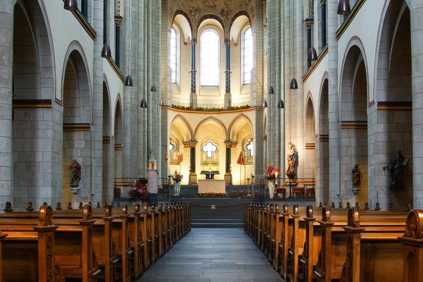 Neuss (DE), Quirinus-Münster, Mittelschiff -- 2014 -- 1155