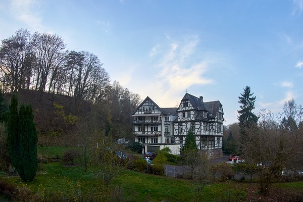 Marburg (DE), Schlosspark, Fachwerkhaus -- 2014 -- 7776