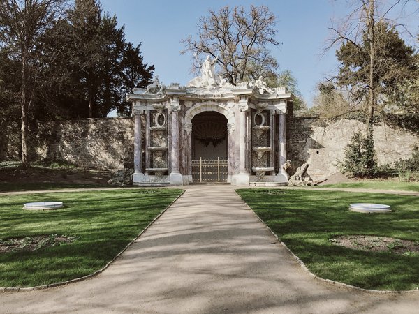 Potsdam (DE), Schloss Sanssouci, Neptungrotte -- 2019 -- 7551