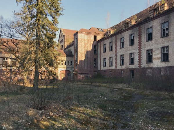 Beelitz (DE), Heilstätten, Chirurgie -- 2019 -- 7574