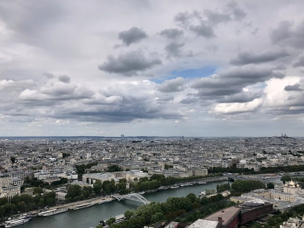 Paris (FR), Eiffelturm, Blick nach Nordosten -- 2019 -- 2365