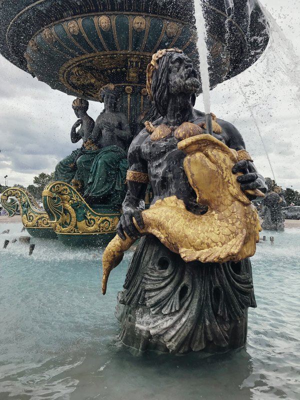 Paris (FR), Fontaine des Mers -- 2019 -- 2519