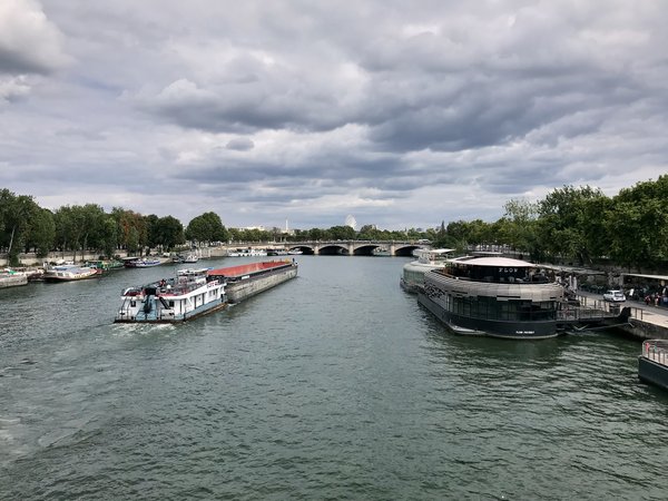 Paris (FR), Seine -- 2019 -- 2540
