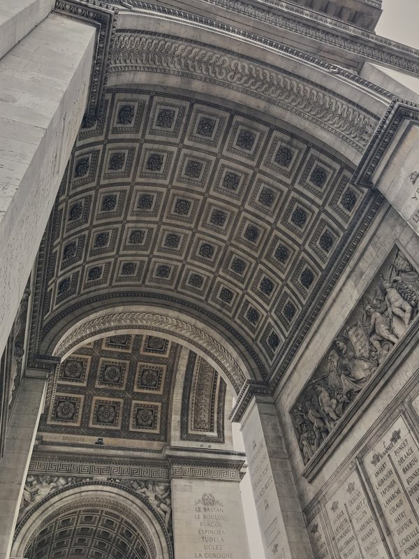Paris (FR), Arc de Triomphe -- 2019 -- 2584