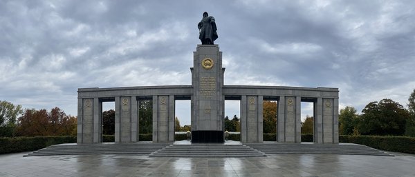 Berlin (DE), Sowjetisches Ehrenmal -- 2021 -- 9315