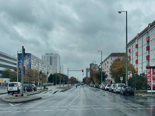 Berlin (DE), Frankfurter Allee -- 2021 -- 9588