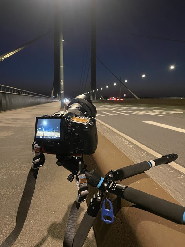 Düsseldorf (DE), Rheinturm -- BTS -- 2023 -- 4780