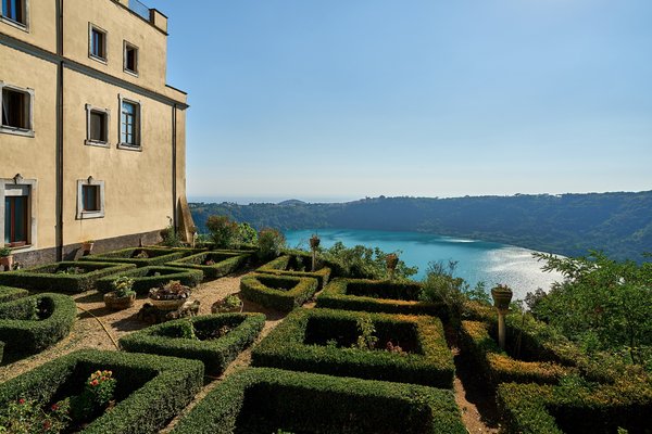 Nemi (IT), Roseto di Nemi & Lago di Nemi -- 2024 -- 0523