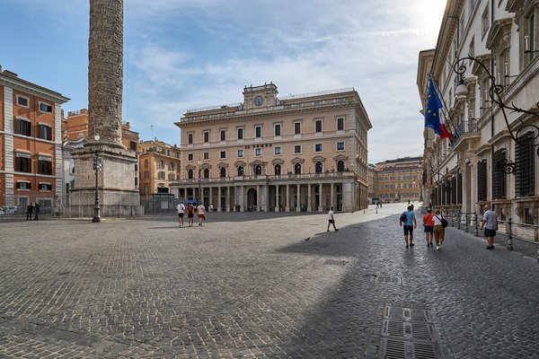 Rom (IT), Piazza Colonna -- 2024 -- 0428