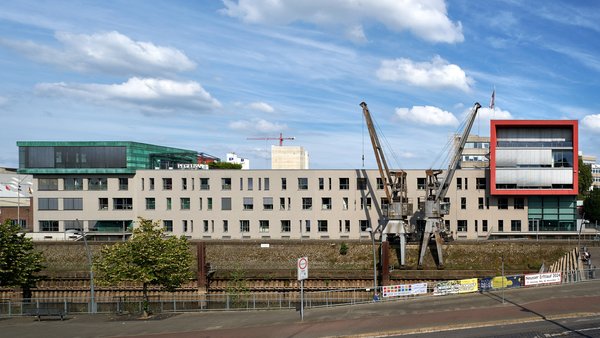 Neuss (DE), Haus am Pegel -- 2024 -- 0351