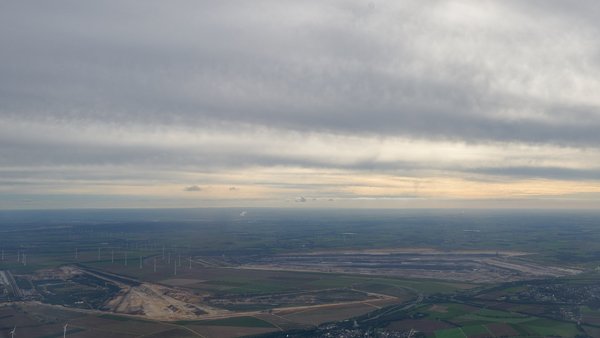 Jüchen (DE), Tagebau Garzweiler -- 2024 -- 0414