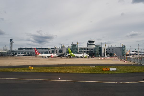 Düsseldorf (DE), Flughafen DUS -- 2024 -- 0518