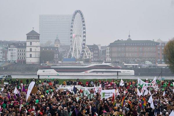 Düsseldorf (DE), „NRW bleib sozial“ -- 2024 -- 0759