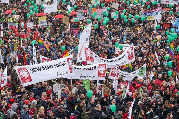 Düsseldorf (DE), „NRW bleib sozial“ -- 2024 -- 0919