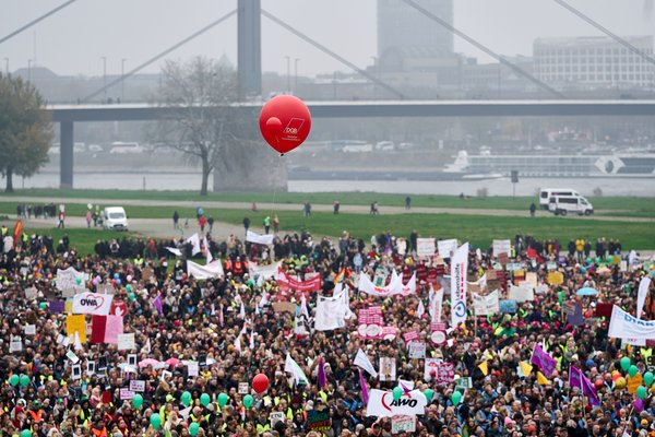 Düsseldorf (DE), „NRW bleib sozial“ -- 2024 -- 0962