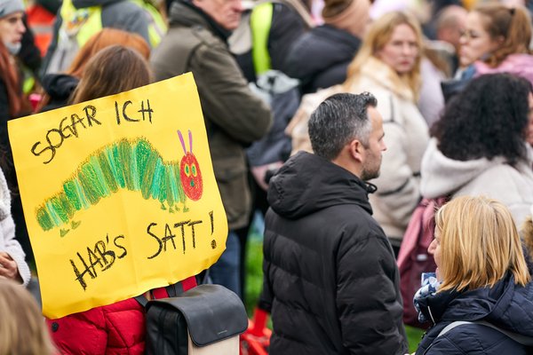 Düsseldorf (DE), „NRW bleib sozial“ -- 2024 -- 1053