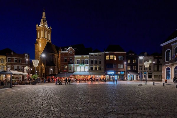 Roermond (NL), Markt -- 2024 -- 0009