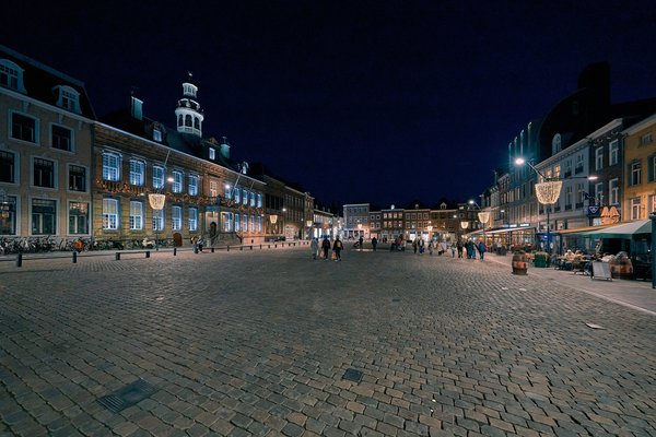 Roermond (NL), Markt -- 2024 -- 0012