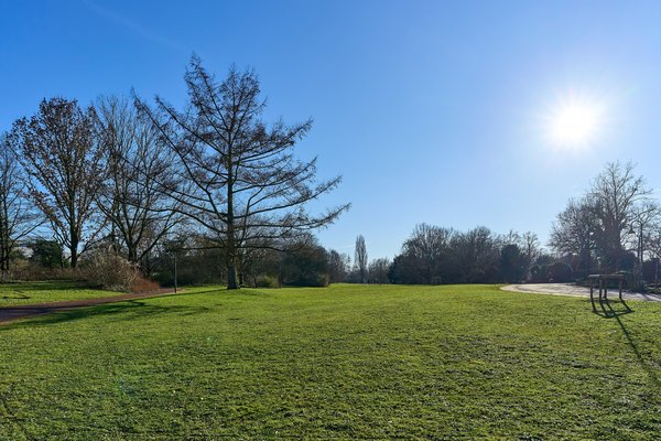 Düsseldorf (DE), Südpark -- 2025 -- 0007